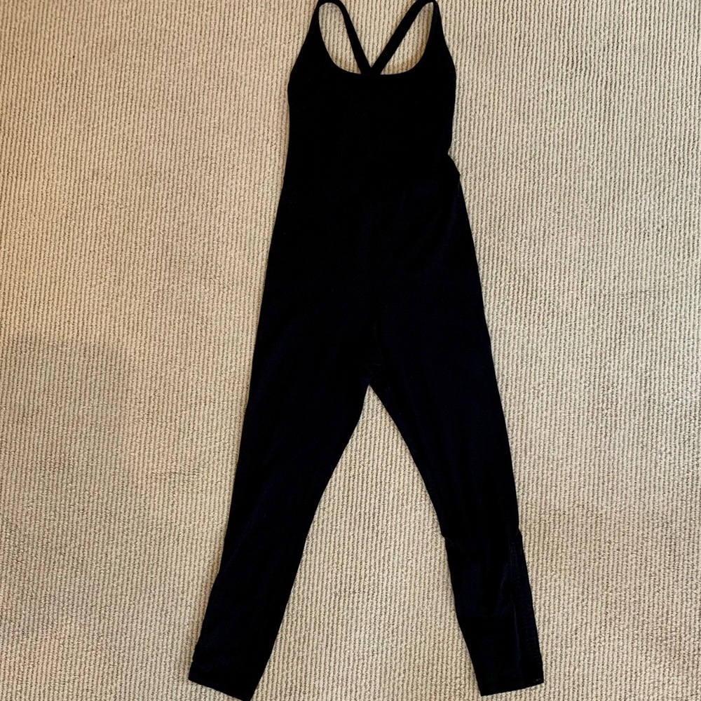 RARE Lululemon Bodysuit with Criss Cross Straps (Size 4)